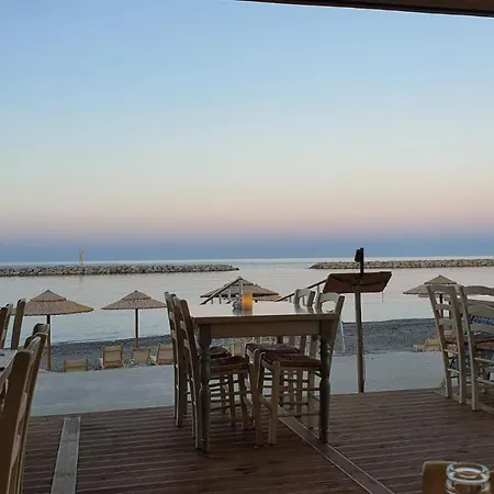 Xristinas Seaside Apartment