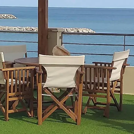 Xristinas Seaside *